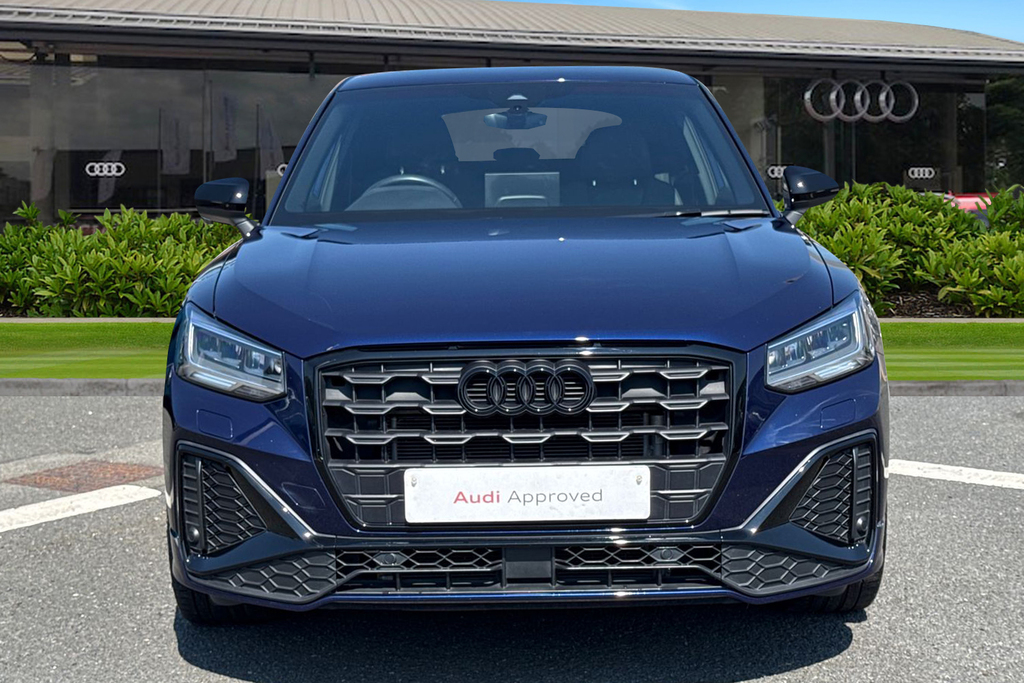 Audi Q2 Black Edition 35 Tfsi 150 Ps S Tronic KR75CTK Blue #5