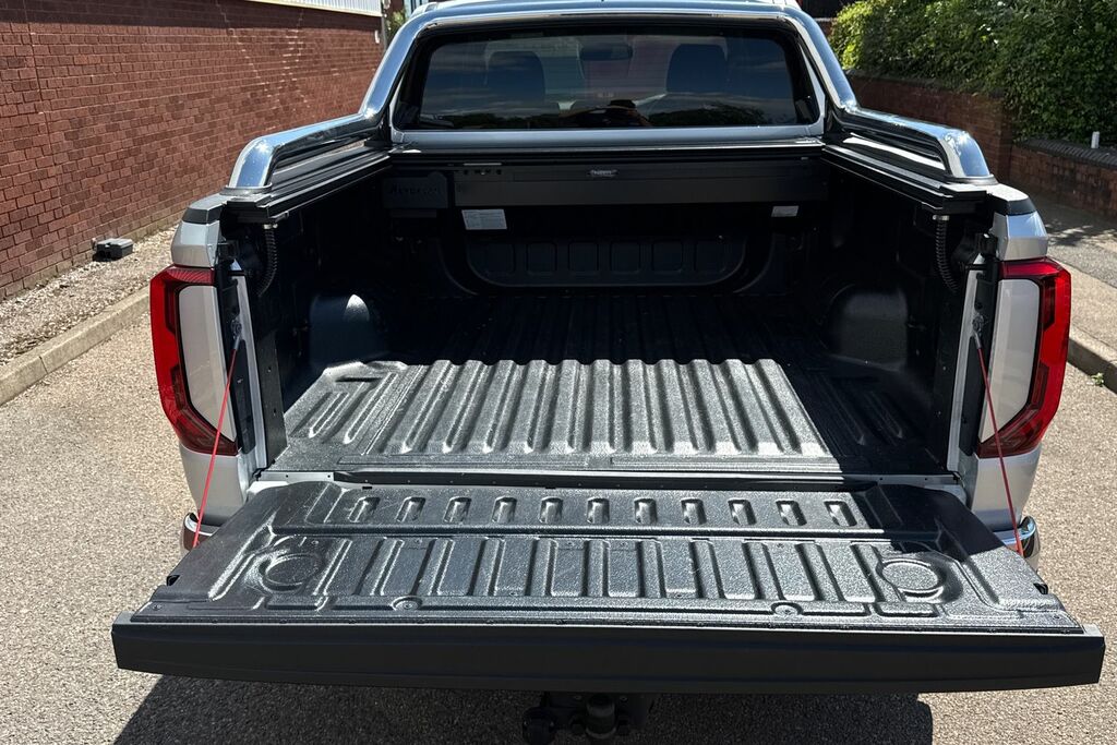 Volkswagen Amarok Double Cab Pick Up Style 3.0 V6 Tdi 240 4Motion Au  #6