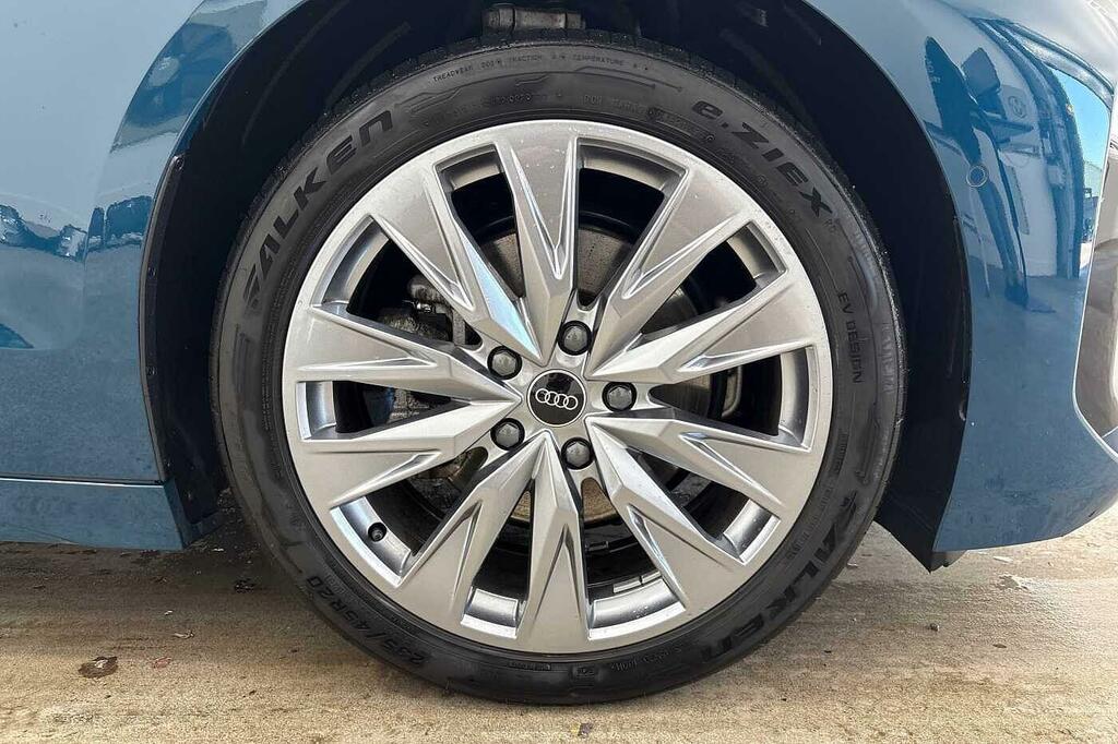 Audi A6 Sport E-tron 210,00 Kw Blue #4