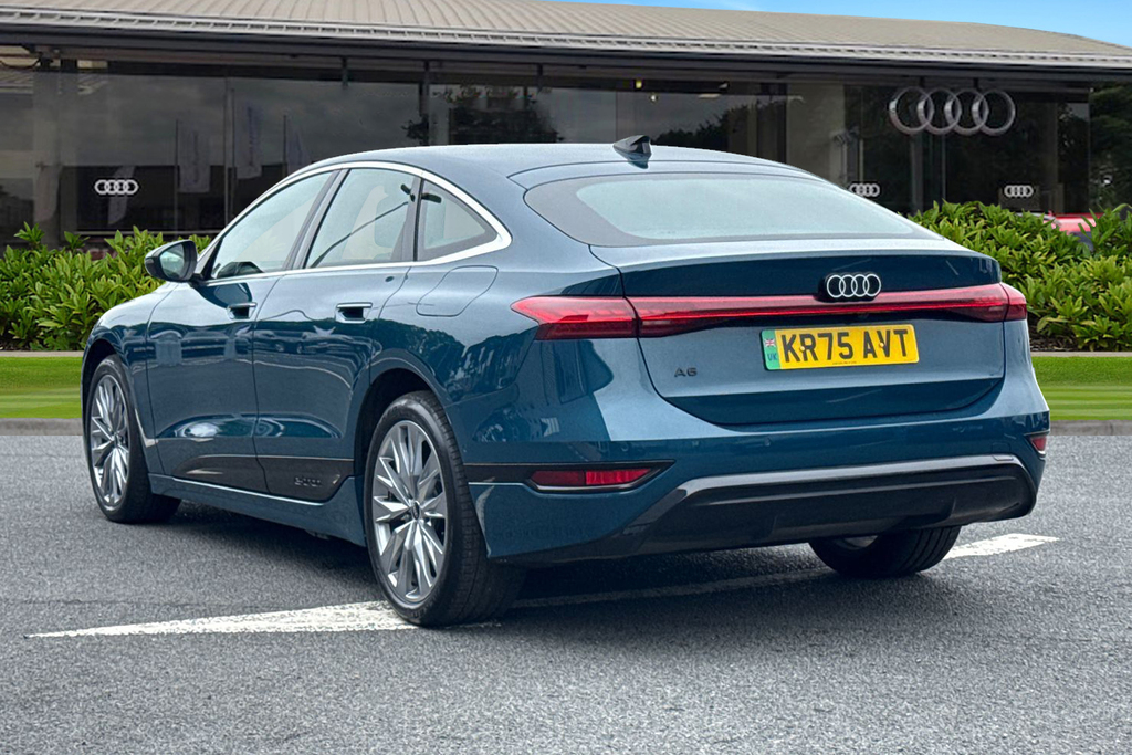 Audi A6 E-tron Sportback Sport E-tron 210,00 Kw Blue #2
