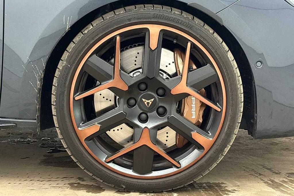 Cupra Leon 2.0 Tsi 300 Vz3 Dsg Grey #5