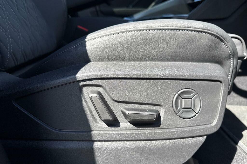 Audi Q5 Suv Edition 1 Tdi Quattro 204 Ps S Tronic Sound A YR26HUJ Grey #44