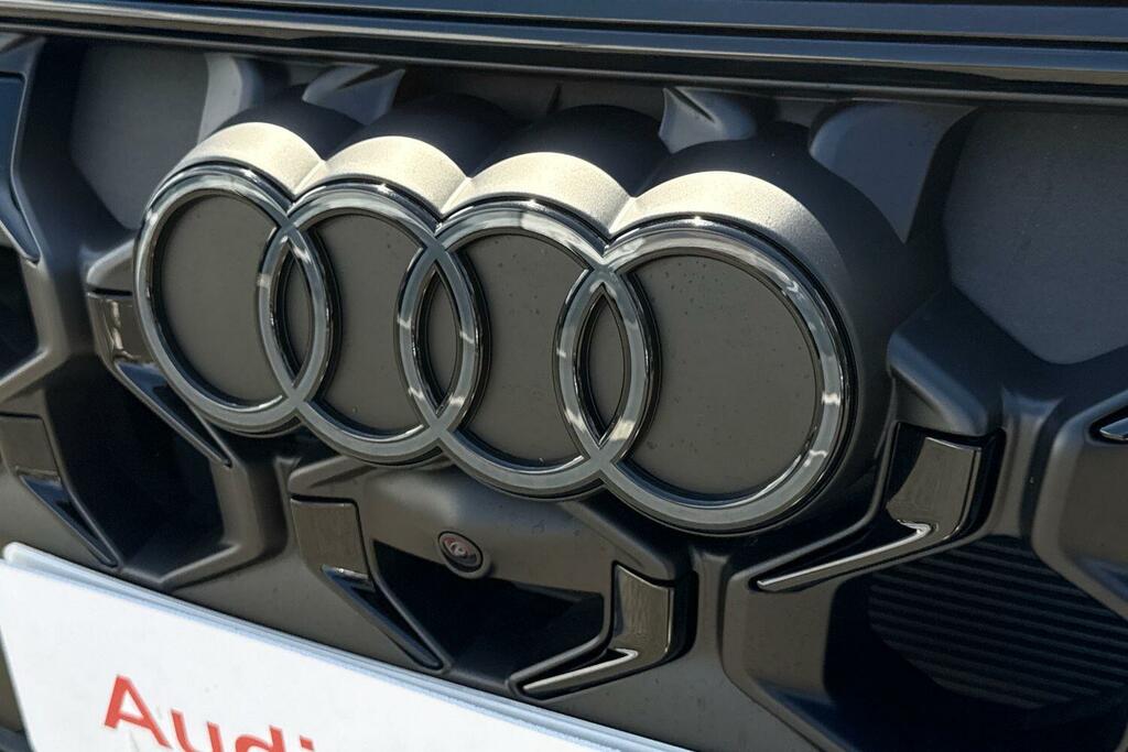 Audi Q5 Suv Edition 1 Tdi Quattro 204 Ps S Tronic Sound A YR26HUJ Grey #27