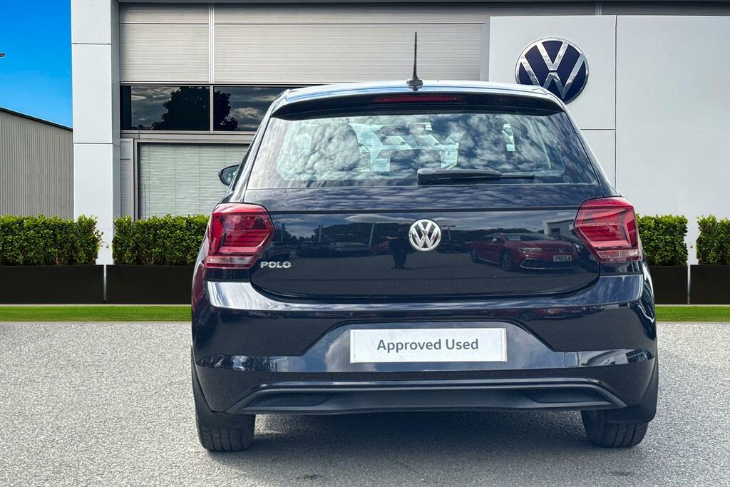 Volkswagen Polo 1.0 Tsi 95 Se Tech Edition Black #4