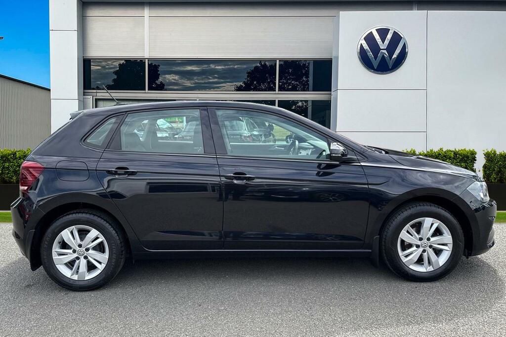 Volkswagen Polo 1.0 Tsi 95 Se Tech Edition Black #3