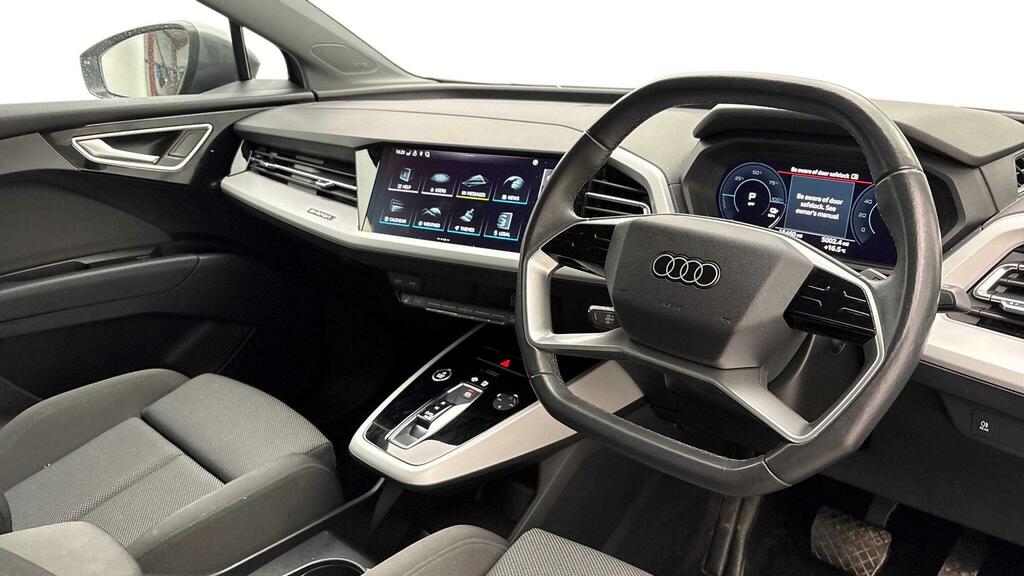 Audi Q4 E Tron Q4 Sport 35 E-tron 125,00 Kw Grey #6