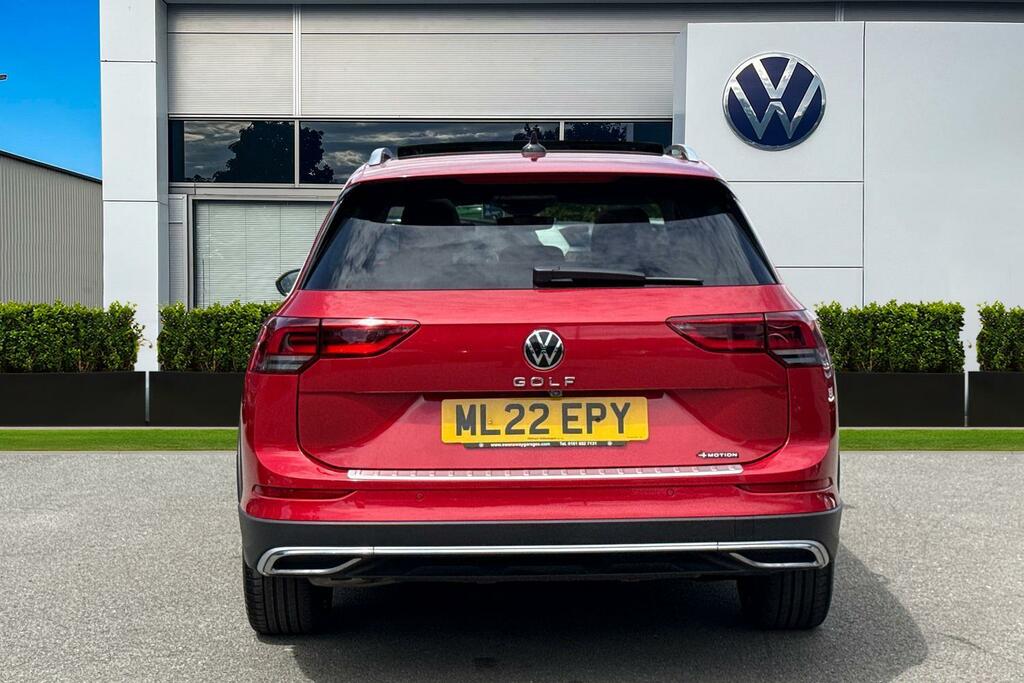 Volkswagen Golf Alltrack 2.0 Tdi 200 4Motion Dsg Red #4
