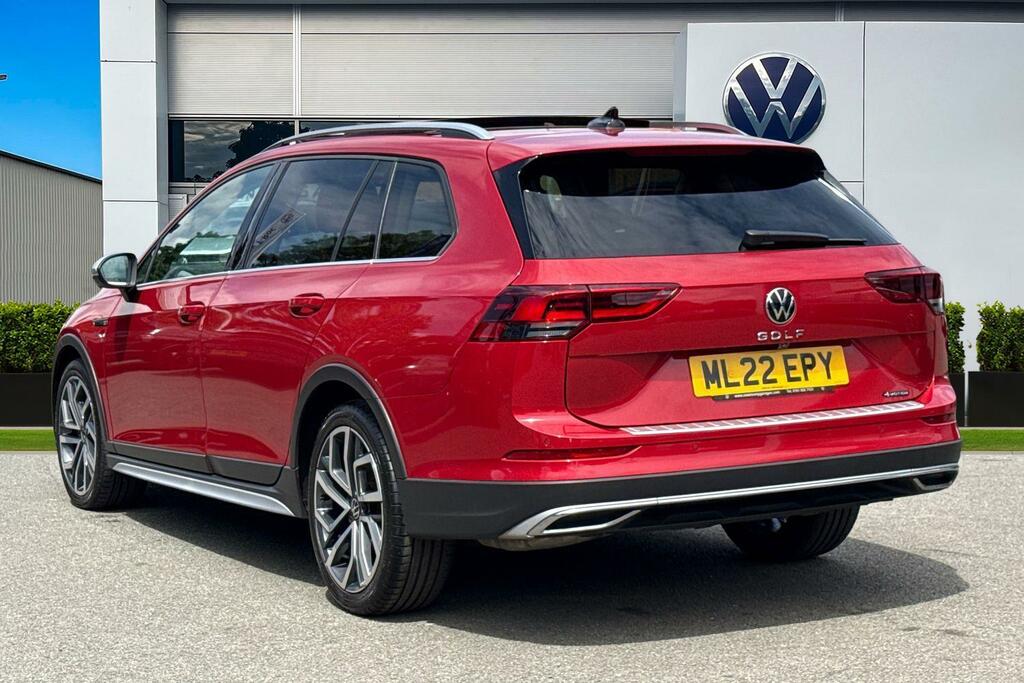 Volkswagen Golf Alltrack 2.0 Tdi 200 4Motion Dsg Red #2