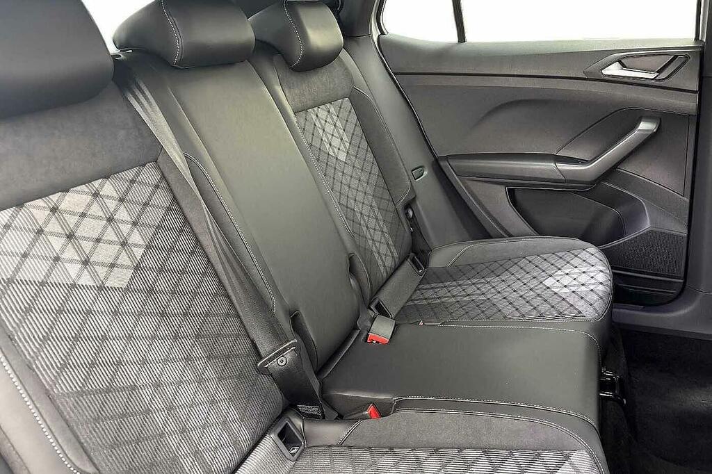 Volkswagen T-Cross 1.0 Tsi Black Edition White #9