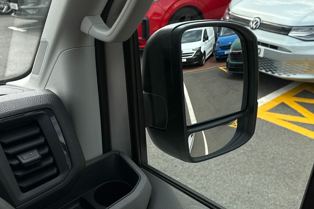 Volkswagen Crafter 2.0 Tdi 140Ps Trendline High Roof Van White #19