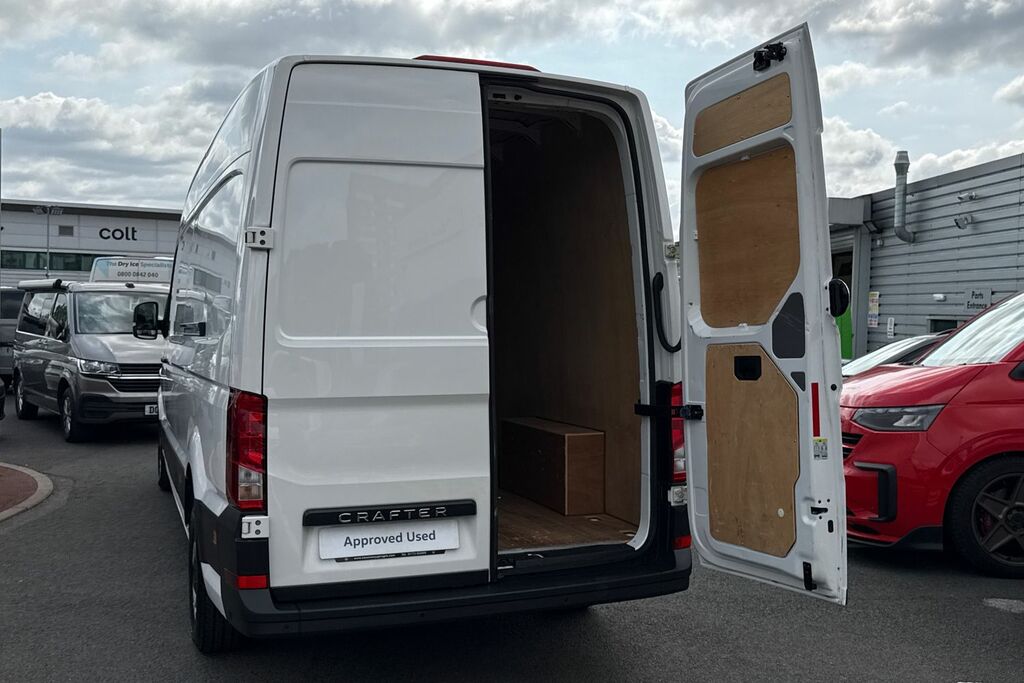 Volkswagen Crafter 2.0 Tdi 140Ps Trendline High Roof Van White #37