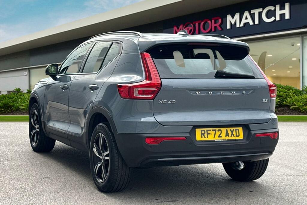 Volvo XC40 2.0 B3p Plus Dark Grey #2