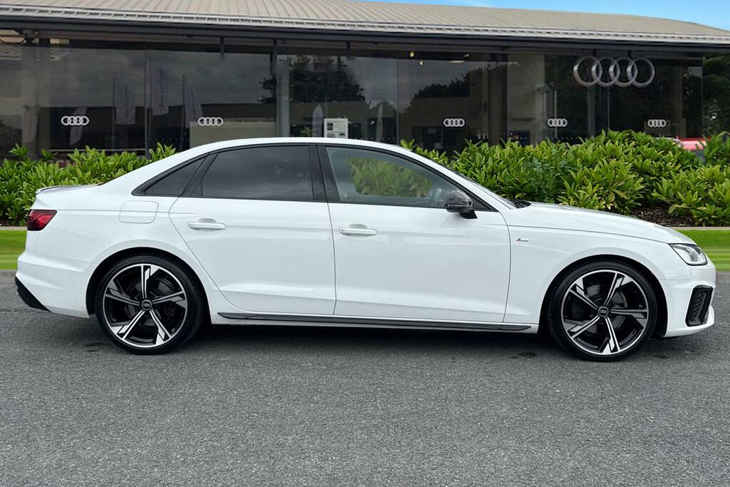 Audi A4 Black Edition 35 Tdi 163 Ps S Tronic White #3