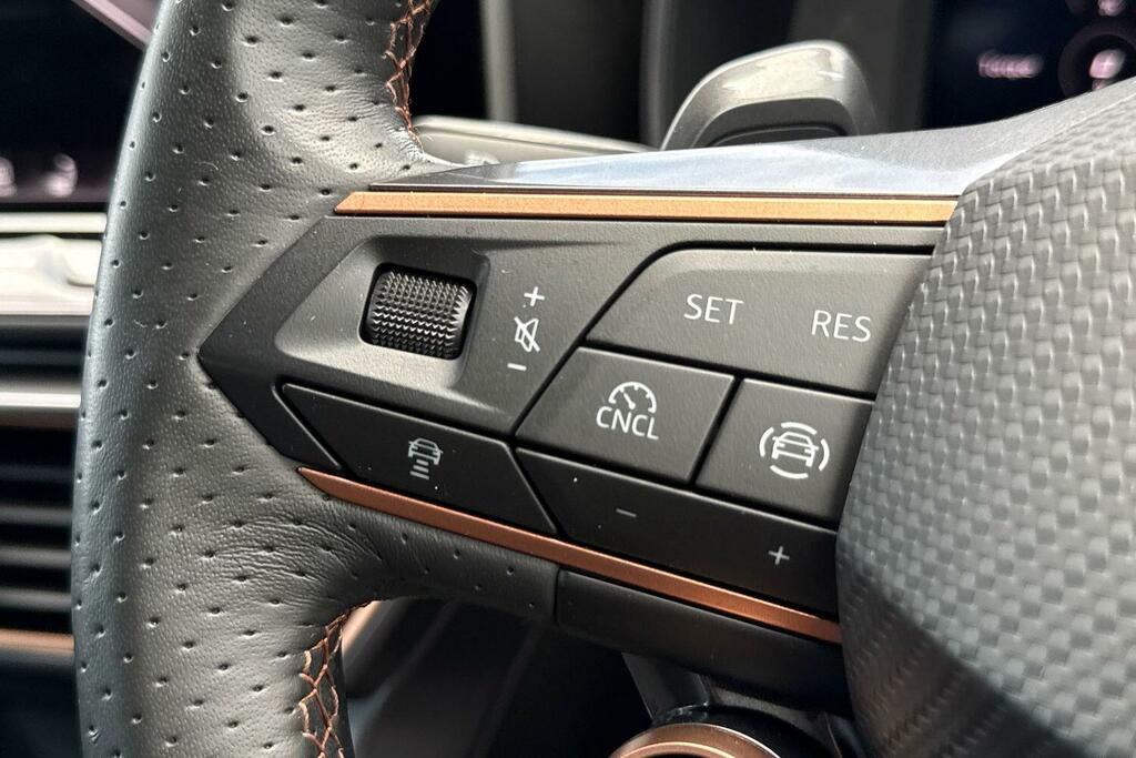 Cupra Formentor 1.5 Etsi V3 Suv Hybrid Dsg Euro 6 Ss White #46
