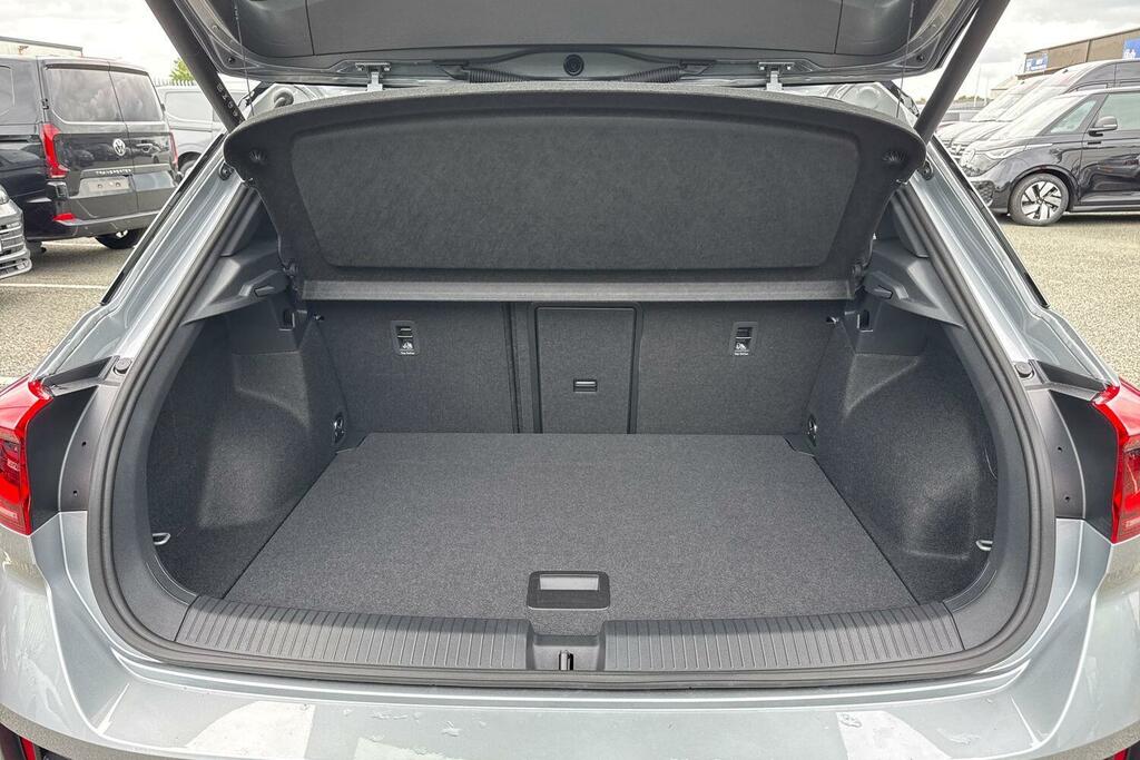 Volkswagen T-Roc 1.5 Tsi R-line Dsg 150 Ps Grey #9