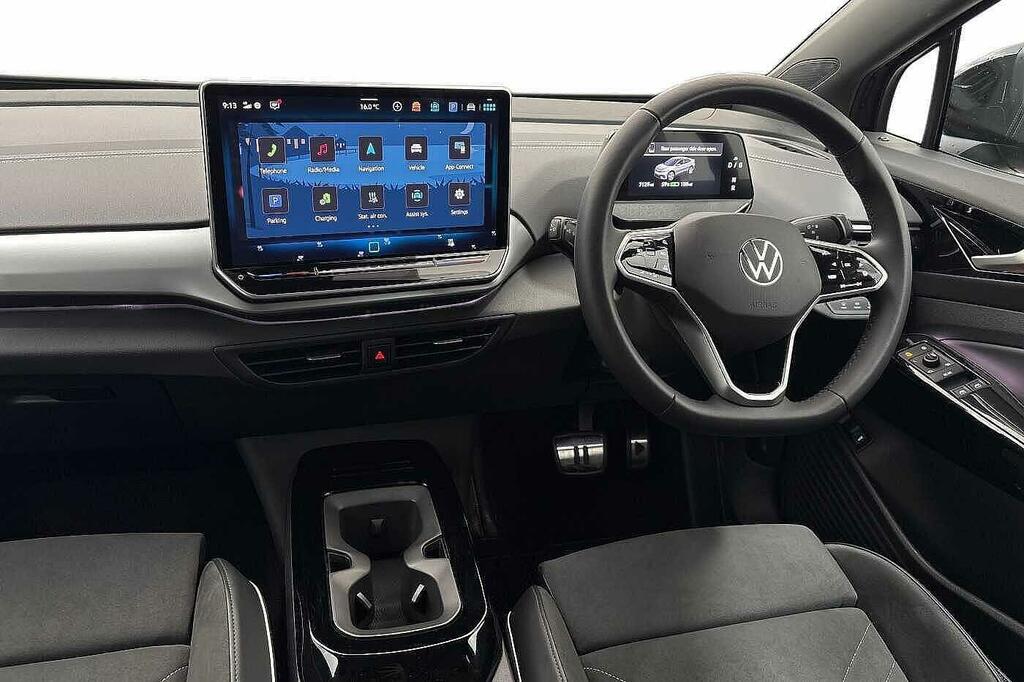 Volkswagen ID.5 210Kw Black Edition Pro 77Kwh Heat Pump Black #2