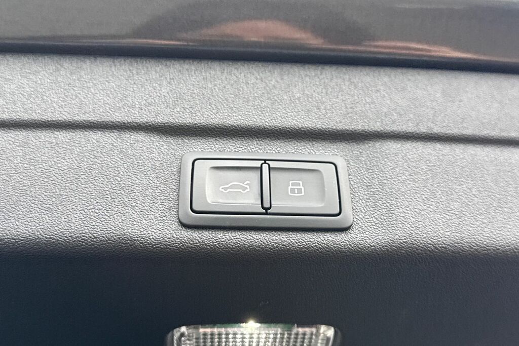 Audi A5 2.0 Tfsi S Line Saloon S Tronic Euro 6 5-Door Black #35