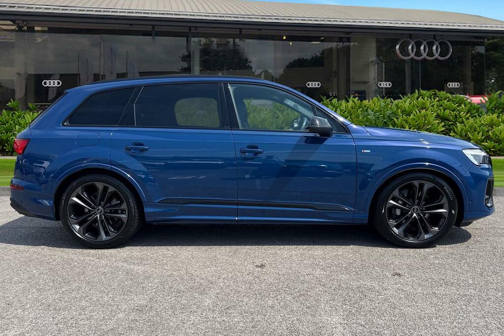 Audi Q7 Suv Black Edition 50 Tdi Quattro 286 Ps Tiptronic Blue #3