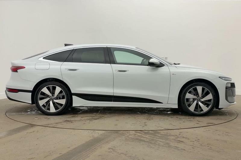 Audi A6 270Kw Performance 100Kwh S Line White #4