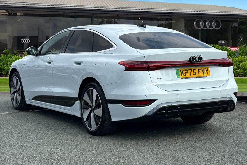 Audi A6 E-tron Sportback 100Kwh Performance S Line White #2