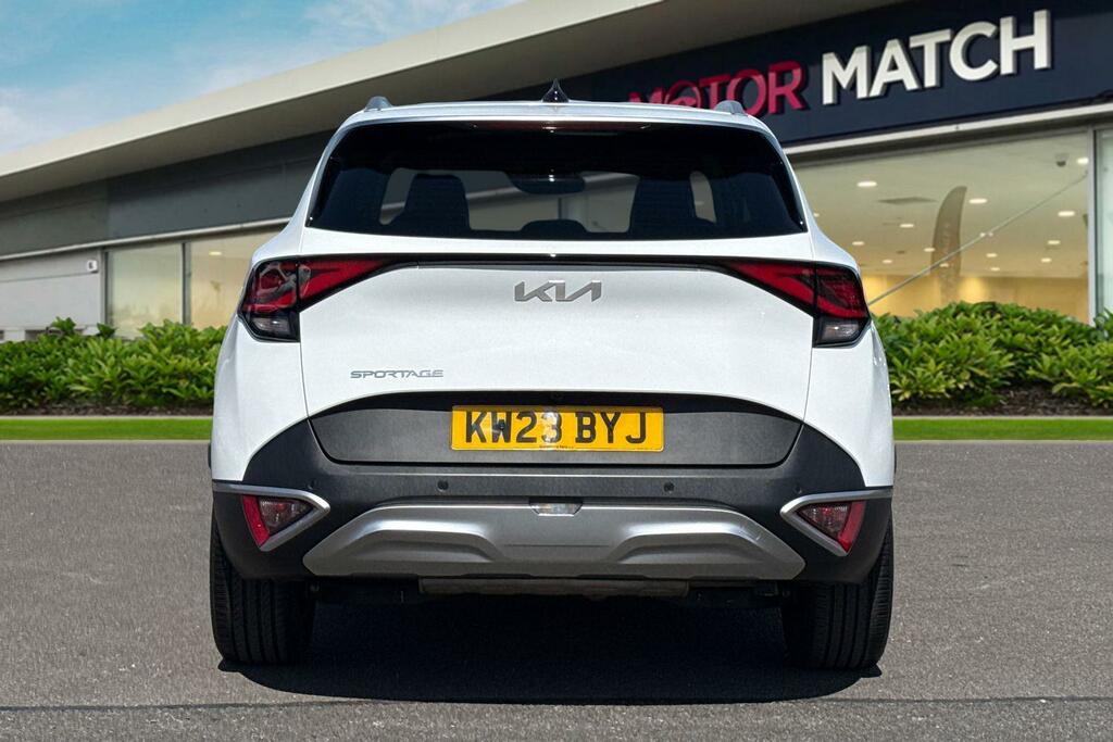 Kia Sportage 1.6 T-gdi 3 Euro 6 Ss White #4
