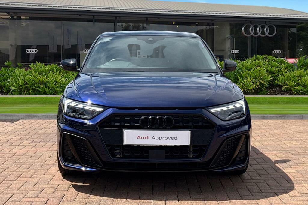 Audi A1 Black Edition 25 Tfsi 95 Ps S Tronic BW24LJO Blue #5