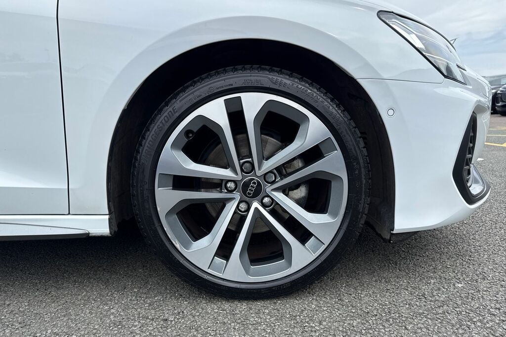 Audi A3 S Line Tfsi 116 Ps S Tronic HN75UTP White #6