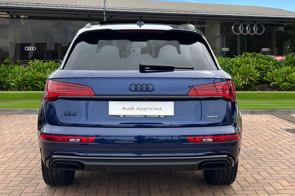 Audi Q5 Black Edition 40 Tdi Quattro 204 Ps S Tronic BV24UAE Blue #4