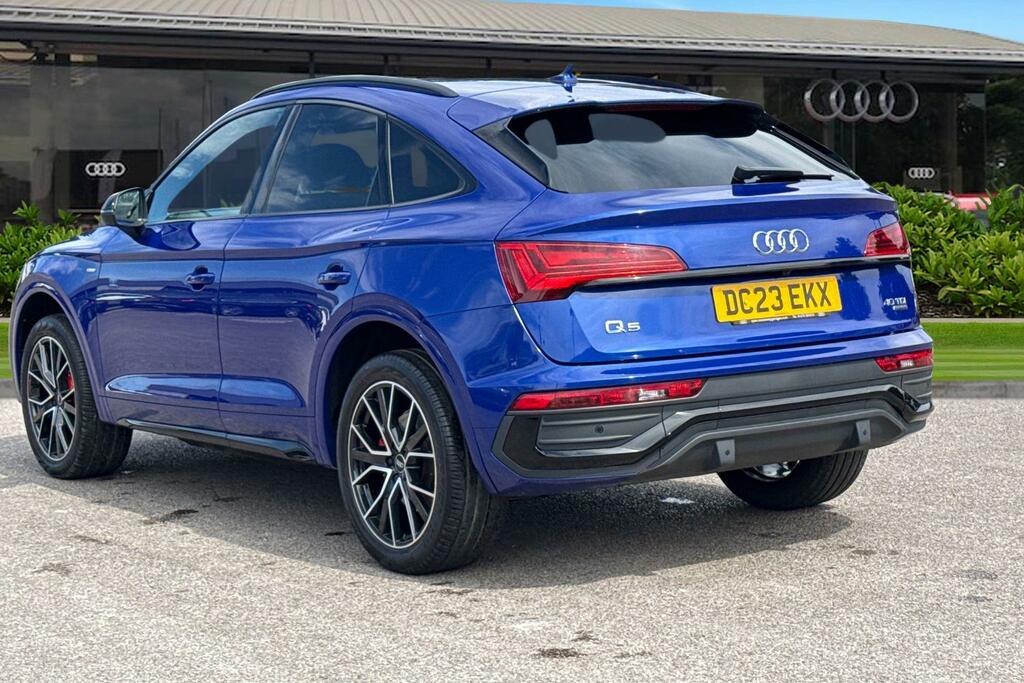 Audi Q5 Edition 1 40 Tdi Quattro 204 Ps S Tronic DC23EKX Blue #2