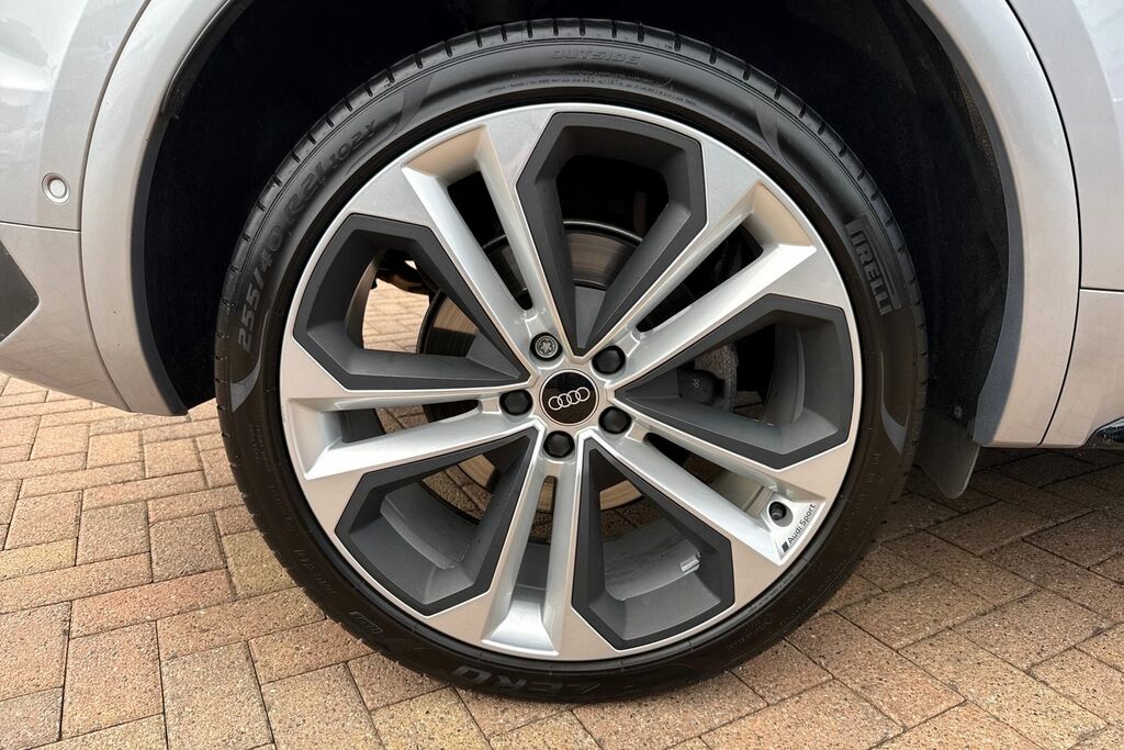 Audi Q5 2.0 Tdi 40 Black Edition S Tronic Quattro Euro 6 White #10