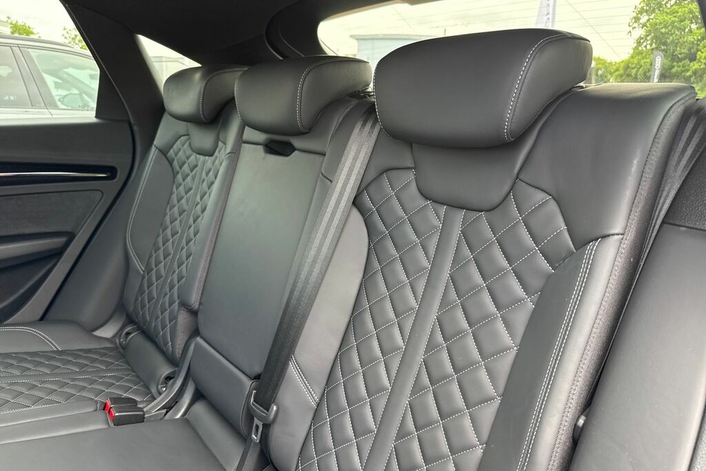 Audi Q5 2.0 Tdi 40 Black Edition S Tronic Quattro Euro 6 White #18