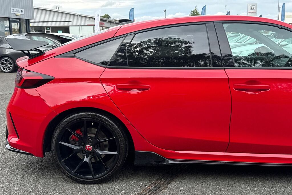 Honda Civic Hatchback Black #30