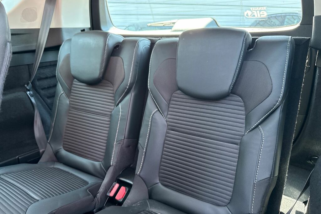 Renault Grand Scenic 1.3 Tce 140 Signature Purple #24