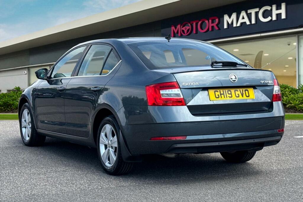 Skoda Octavia 1.5 Tsi Act Se Technology Euro 6 Ss Grey #2