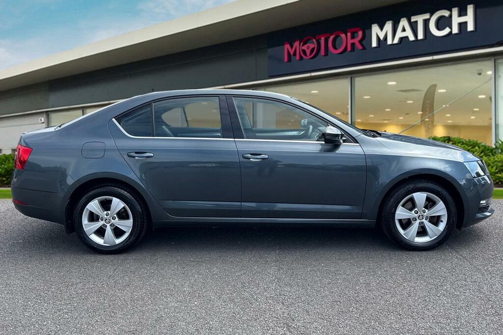 Skoda Octavia 1.5 Tsi Act Se Technology Euro 6 Ss Grey #3