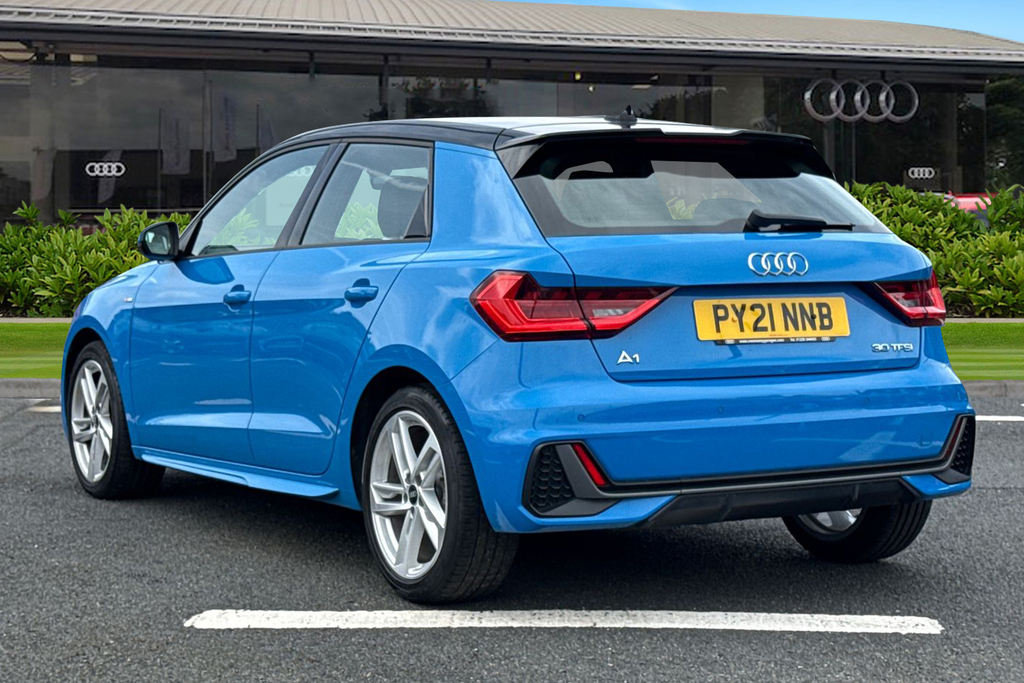 Audi A1 S Line 30 Tfsi 110 Ps 6-Speed Blue #2