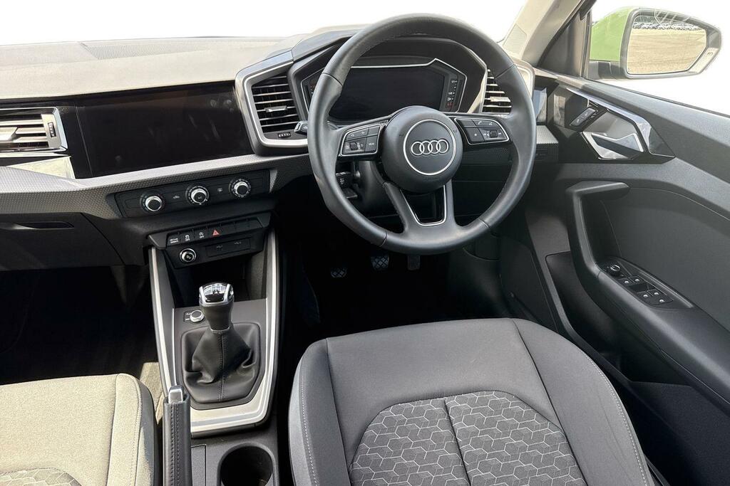 Audi A1 1.0 Tfsi 25 Sport Sportback S Tronic Eu Green #12