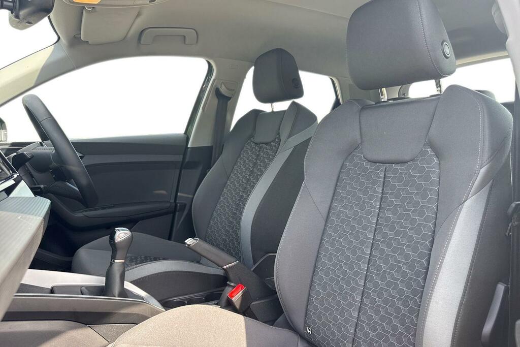 Audi A1 1.0 Tfsi 25 Sport Sportback S Tronic Eu Green #10