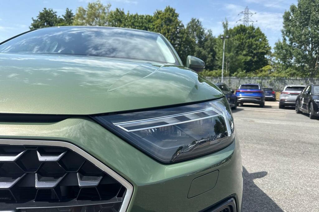 Audi A1 1.0 Tfsi 25 Sport Sportback S Tronic Eu Green #24