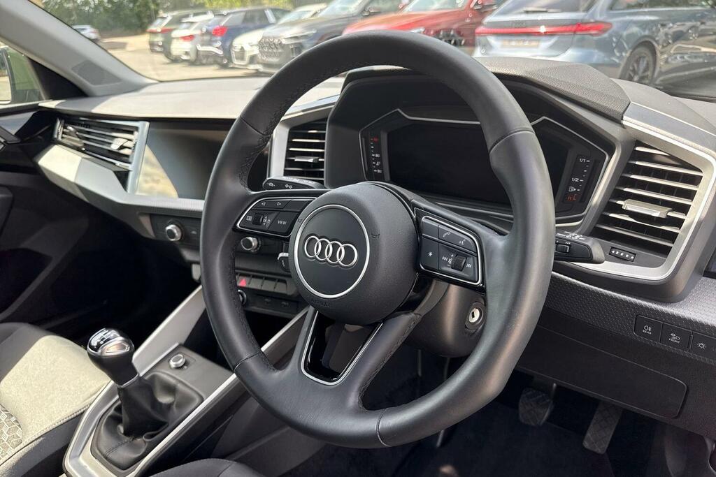 Audi A1 1.0 Tfsi 25 Sport Sportback S Tronic Eu Green #39