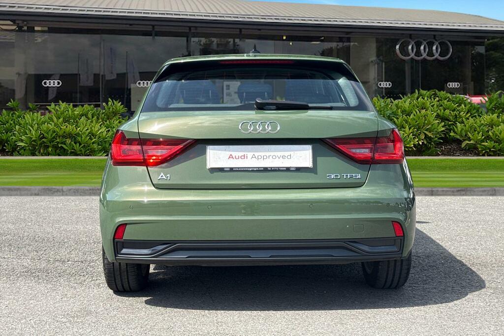 Audi A1 30 Tfsi Sport Green #4