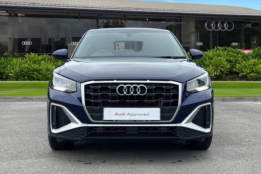Audi Q2 S Line 35 Tfsi 150 Ps S Tronic PJ23OKD Blue #5
