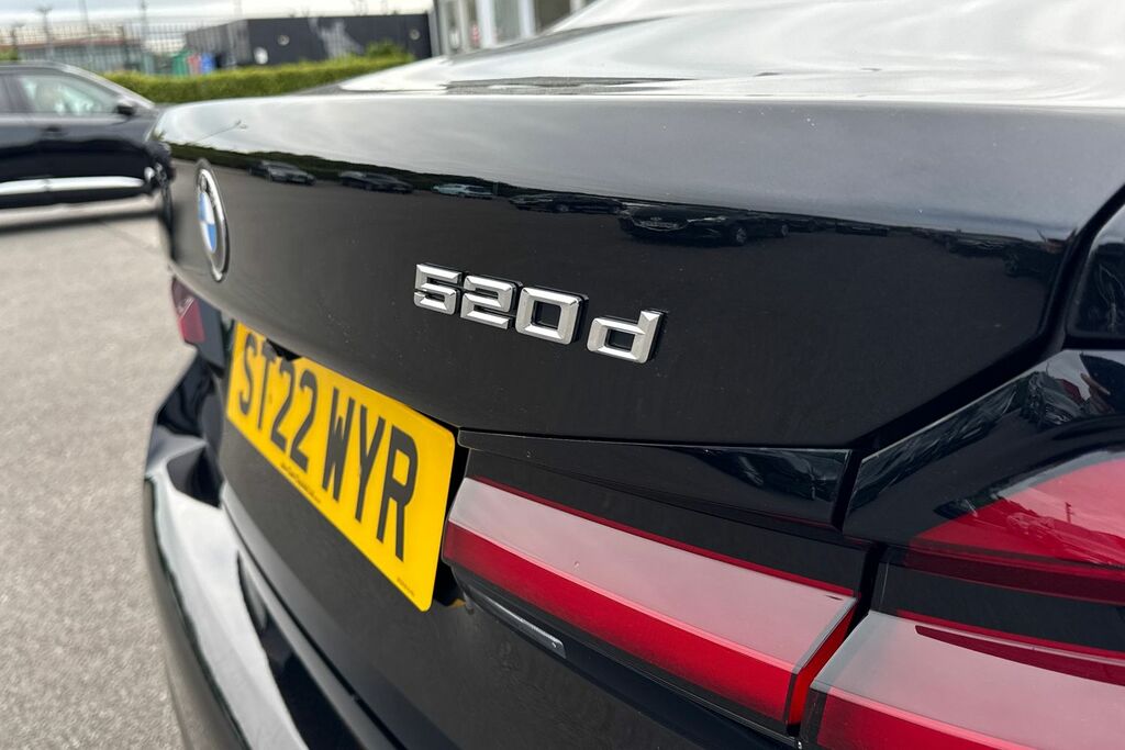 BMW 5 Series 2.0 530E 12Kwh M Sport Steptronic Euro 6 Ss Blue #31