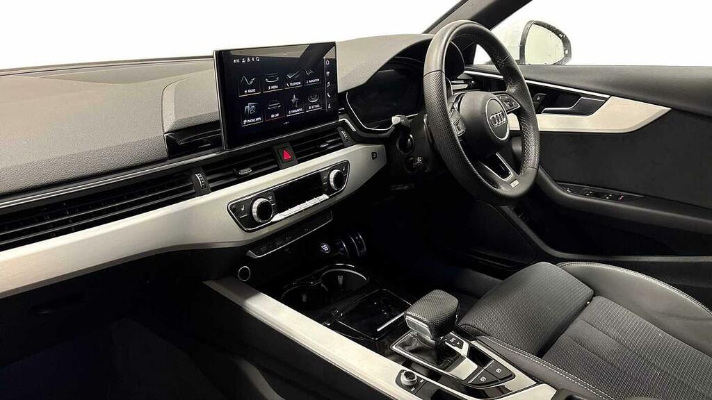Audi A4 Avant Avant S Line 35 Tfsi 150 Ps S Tronic White #2