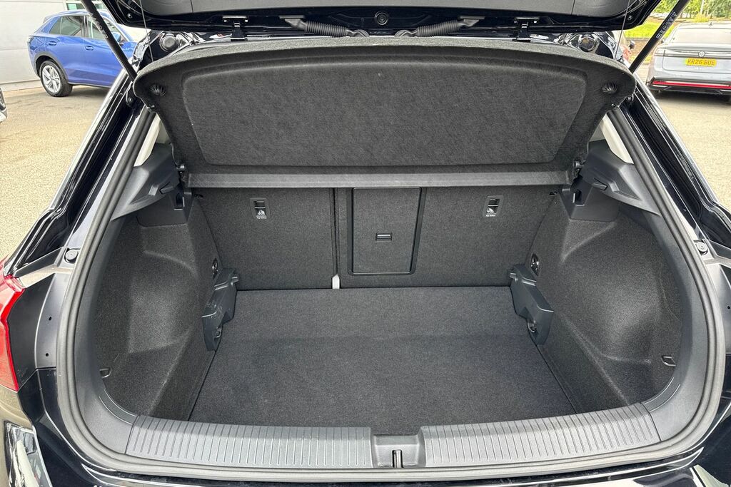 Volkswagen T-Roc 1.5 Tsi Match Dsg Winter Pack, Keyless, Rear DA75KNP Black #6