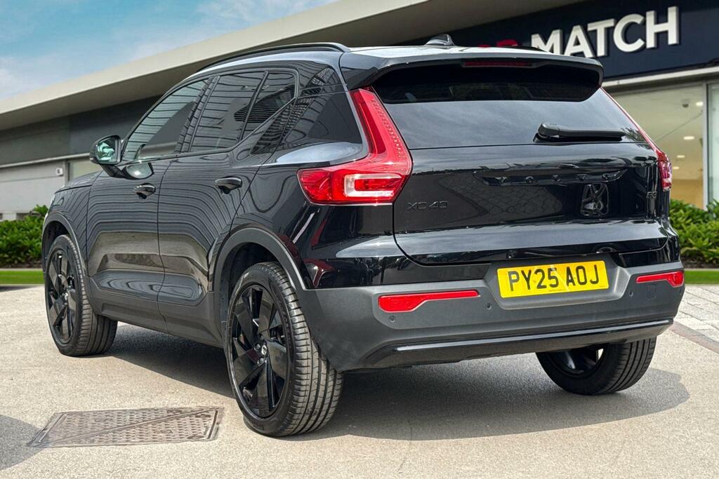 Volvo XC40 2.0 B3 Mhev Plus Black Edition Dct Euro 6 S PY25AOJ Black #2