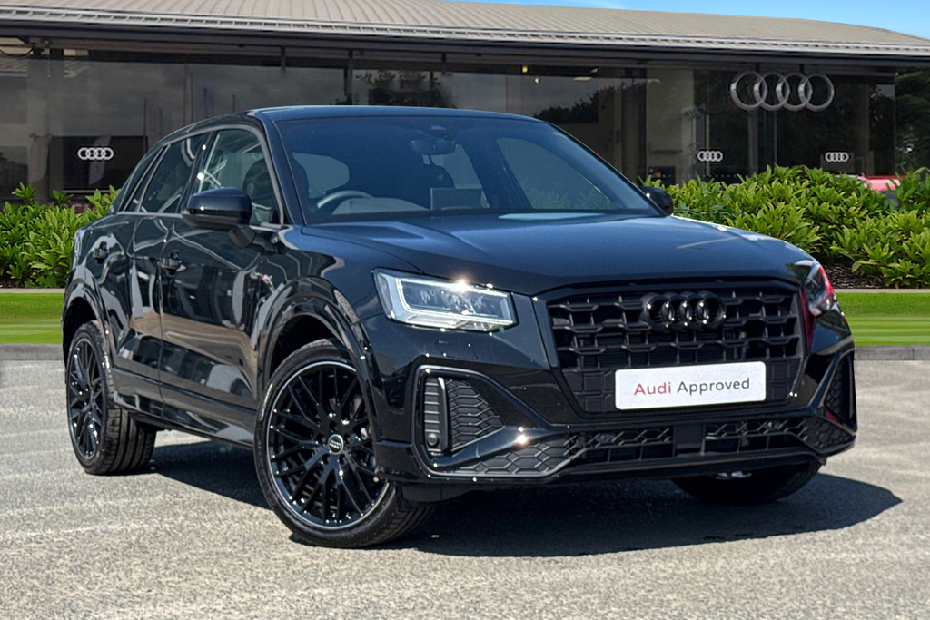 Audi Q2 Black Edition 35 Tfsi 150 Ps S Tronic Black