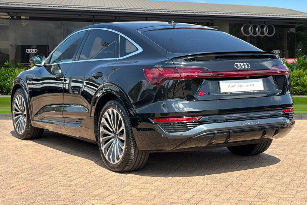 Audi Q8 e tron Sportback S Line 55 E-tron Quattro 300,00 Kw Black #2