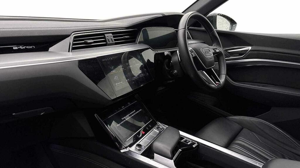 Audi Q8 e tron Sportback S Line 55 E-tron Quattro 300,00 Kw Black #2