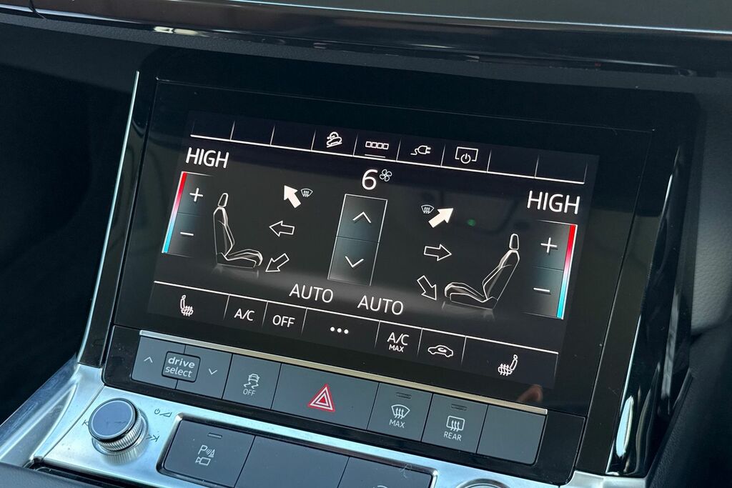 Audi Q8 e tron Sportback S Line 50 E-tron Quattro 250,00 Kw Black #21